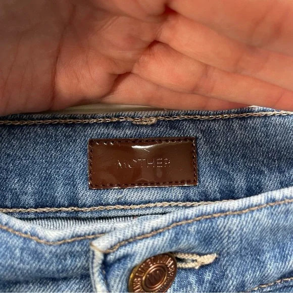 Mother Denim Jeans THE DAZZLER YOKE
FRONT ANKLE in wunderdust size 25 - Picture 12 of 12